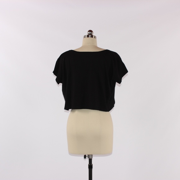 Crop Top - Picture 3 of 4